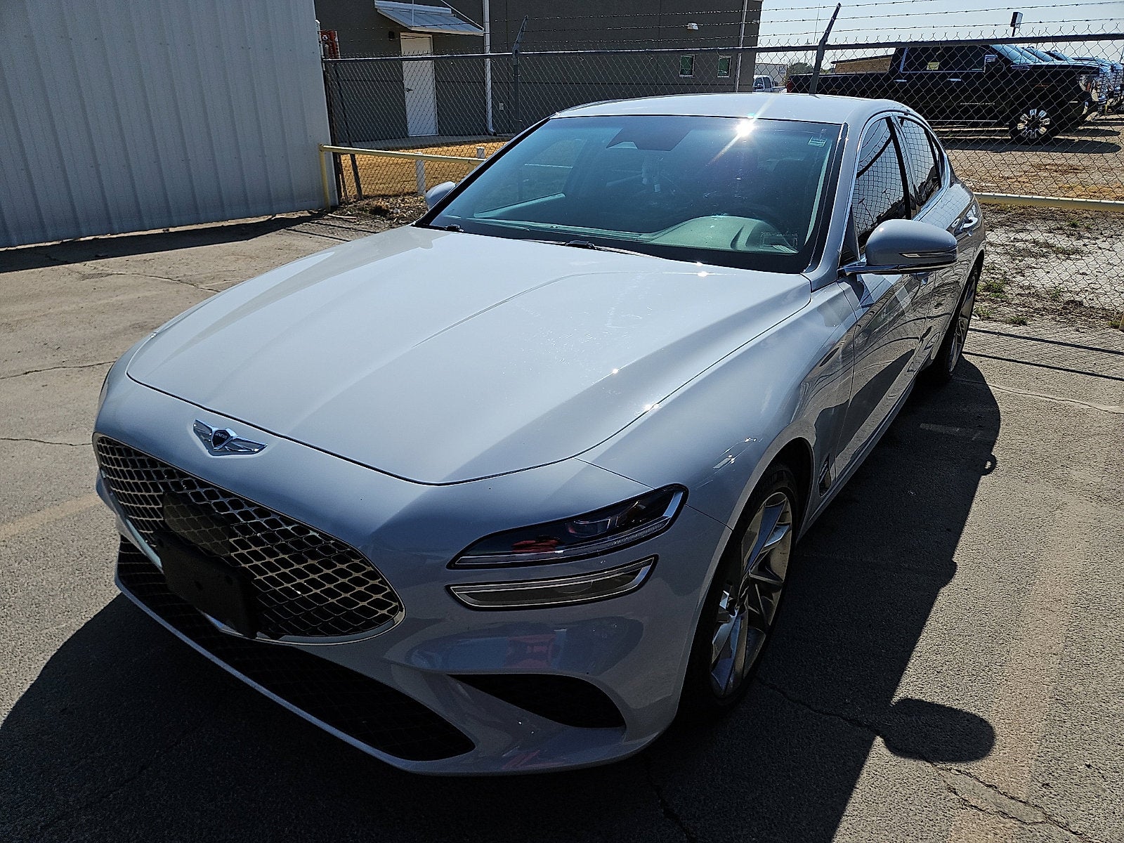 2022 Genesis G70 2.0T RWD