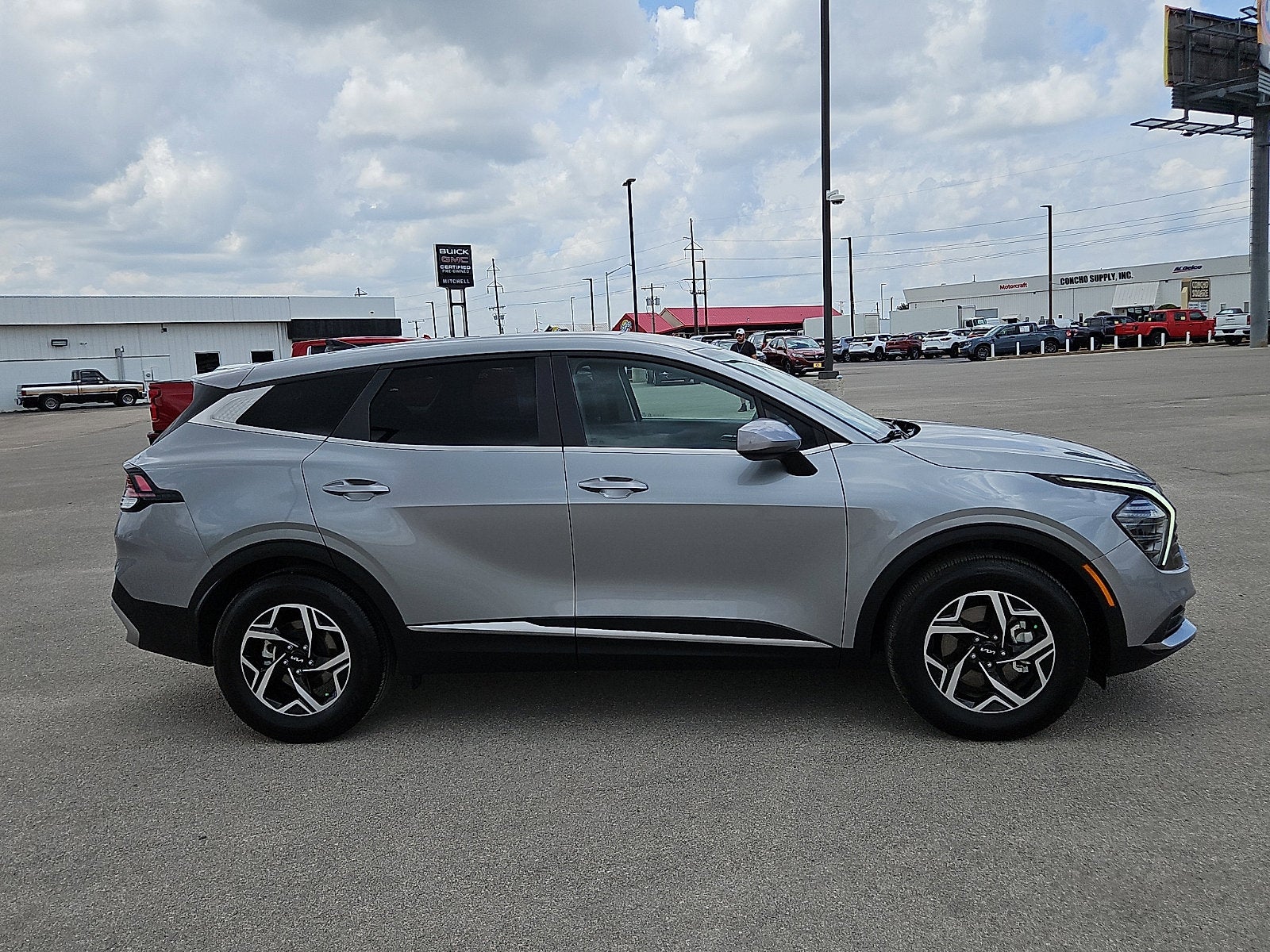 2025 Kia Sportage LX