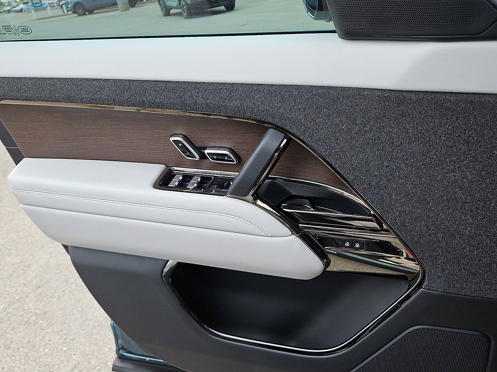 2024 Land Rover Range Rover Sport SE
