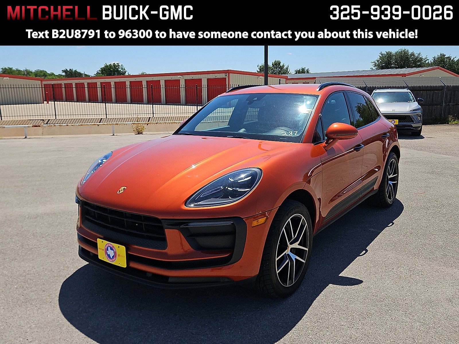 2022 Porsche Macan 4DR AWD