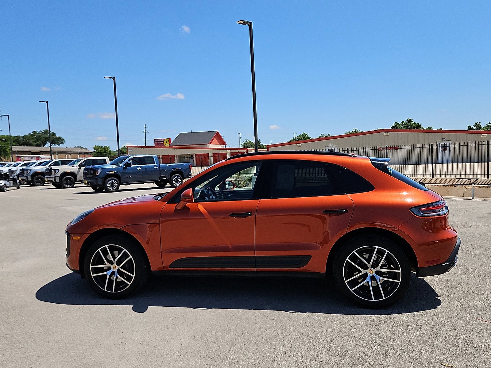 2022 Porsche Macan 4DR AWD